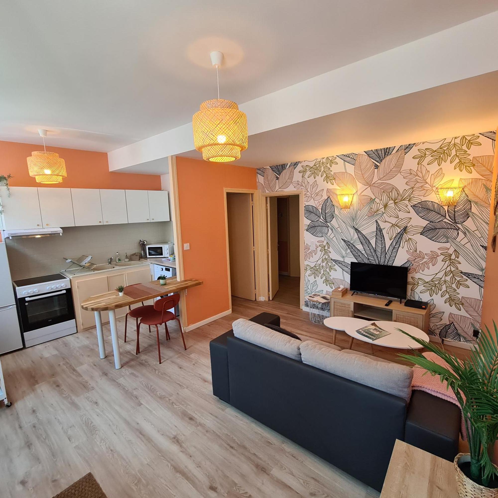 Le Tropical - Local A Velos Au Centre Historique 托内尔 外观 照片